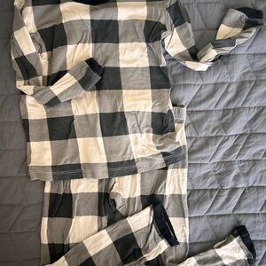 Kyte BABY Black and White Checkered Pajama Set